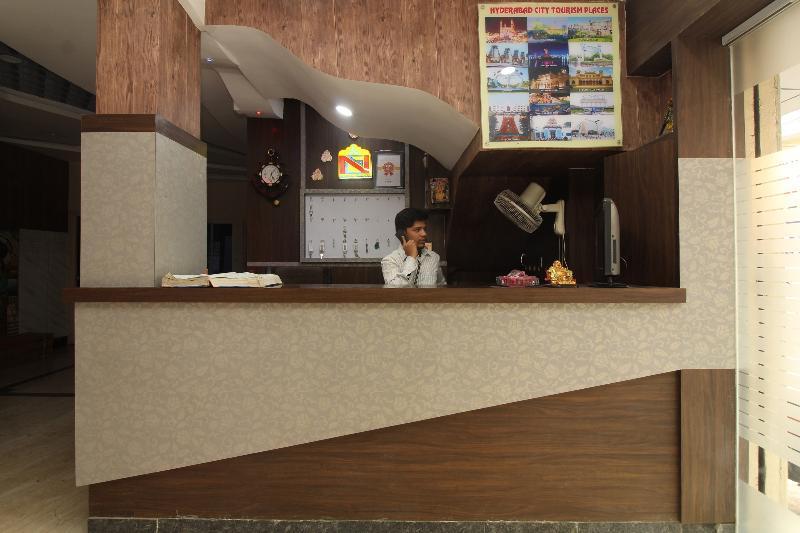 Oyo 35755 Sagar Grand Hotel Hyderabad Exterior photo